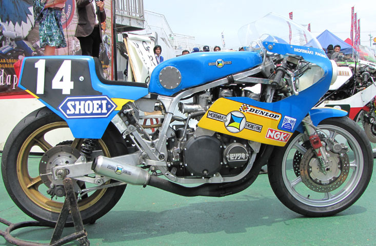 MORIWAKI Z1000 racer bouwen - Brikken en klassiekers - Motor-Forum