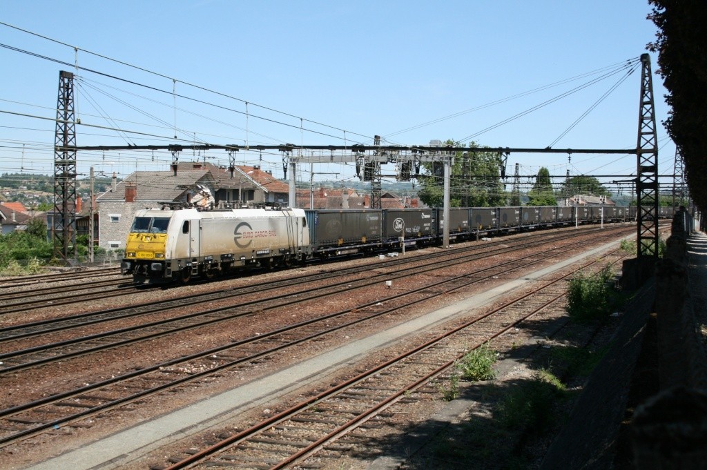 traxx_10.jpg